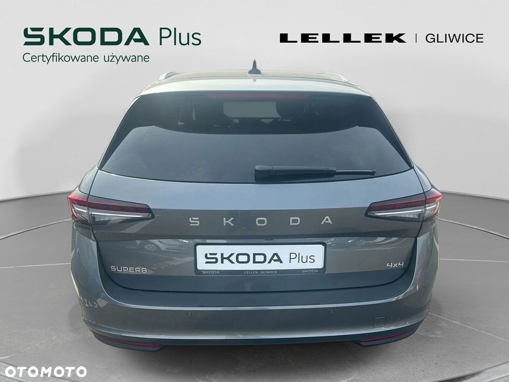 Skoda Superb 2.0 TDI SCR 4x4 Selection DSG - 10