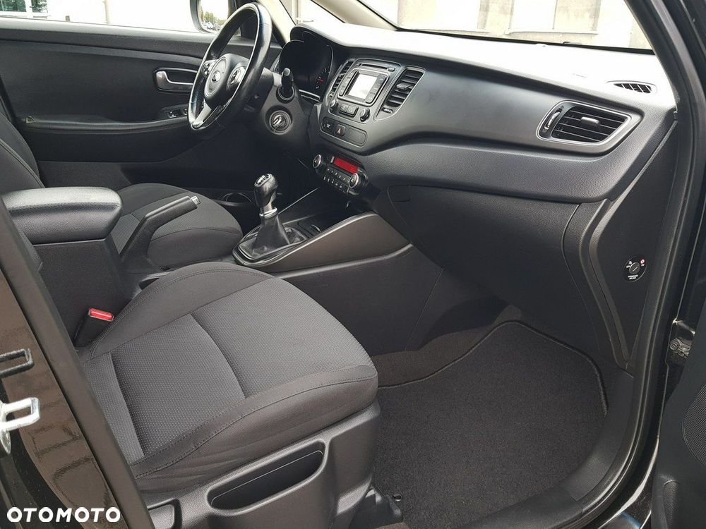 Kia Carens 1.7 CRDi Vision - 16
