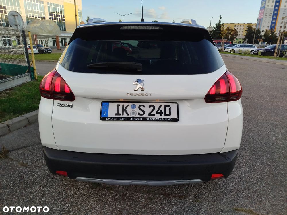 Peugeot 2008 - 5