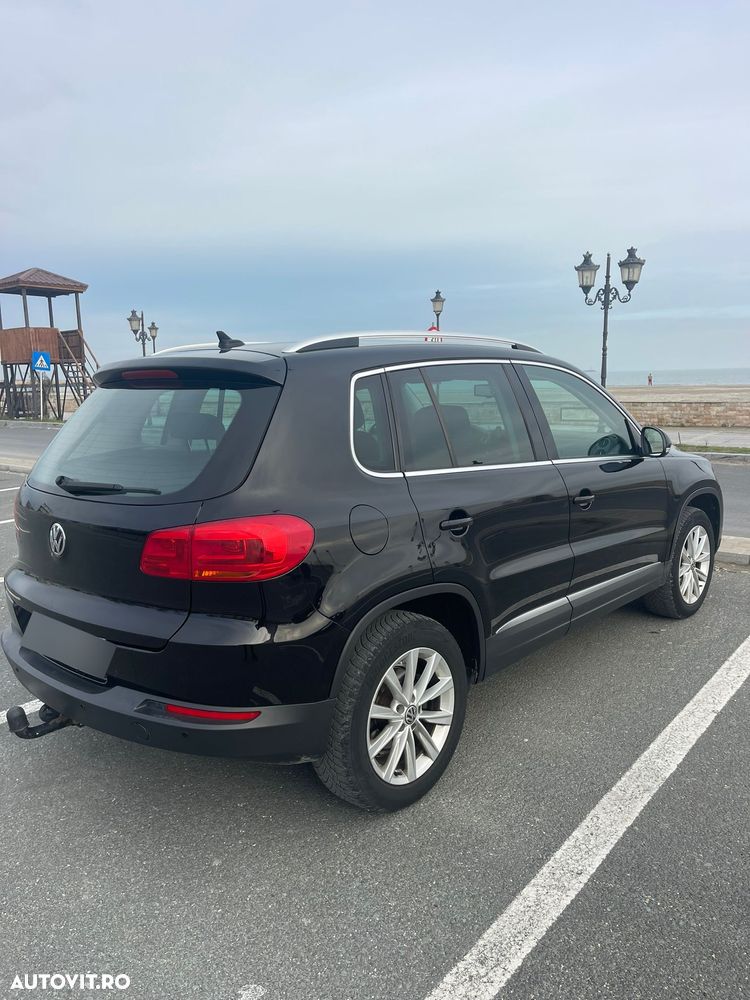 Volkswagen Tiguan 2.0 TDI 4Motion DSG Sport & Style - 5