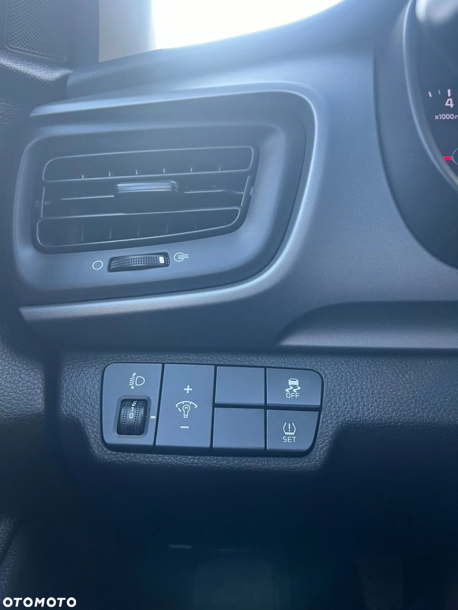 Kia Stonic - 14