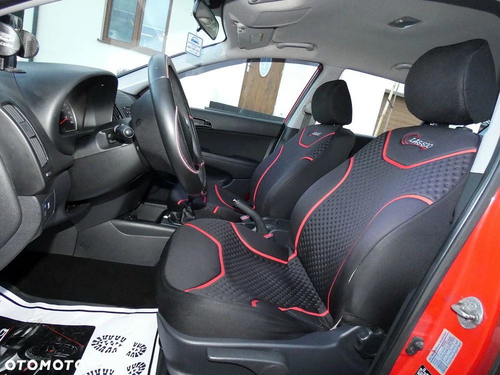 Hyundai i30 1.4 Classic - 13