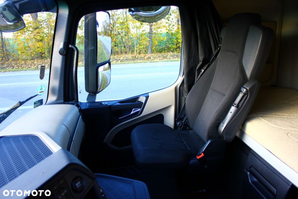 Mercedes-Benz ACTROS-MP4-1843-430KM-BIG-SPACE-AUTOMAT-EURO 6 - 19