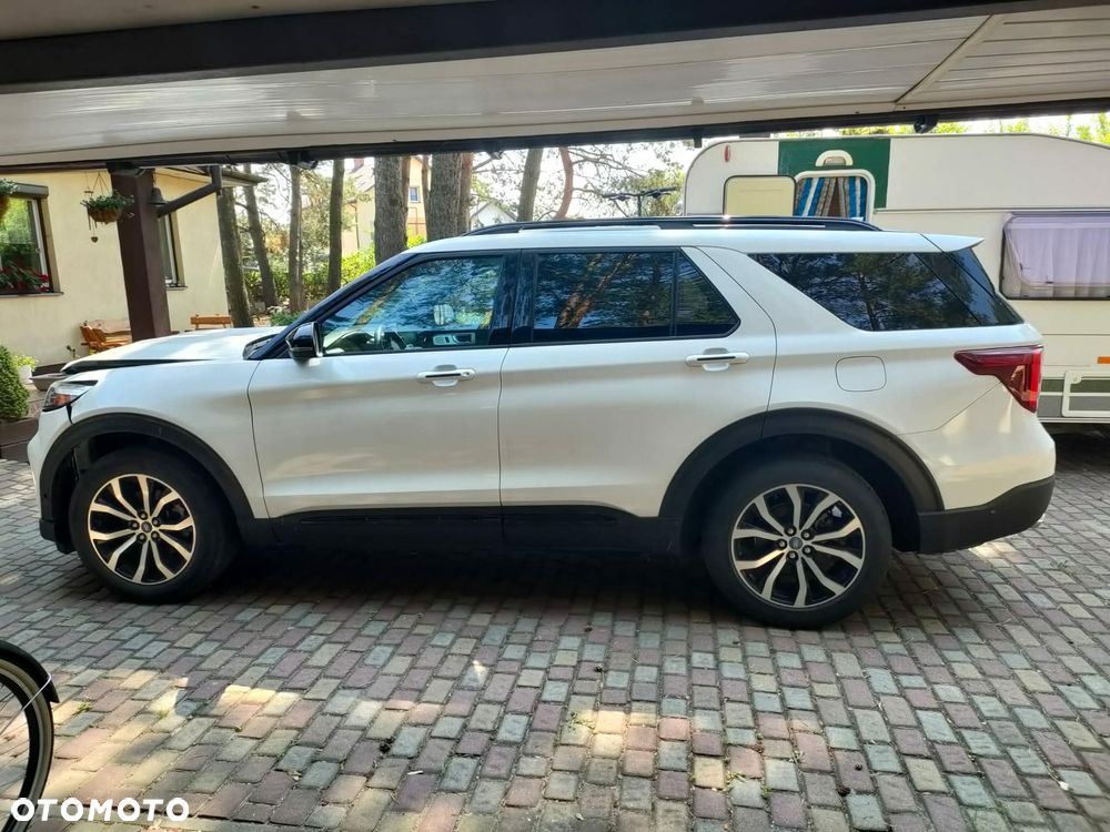 Ford Explorer 3.0 EcoBoost PHEV 4WD ST-Line - 5