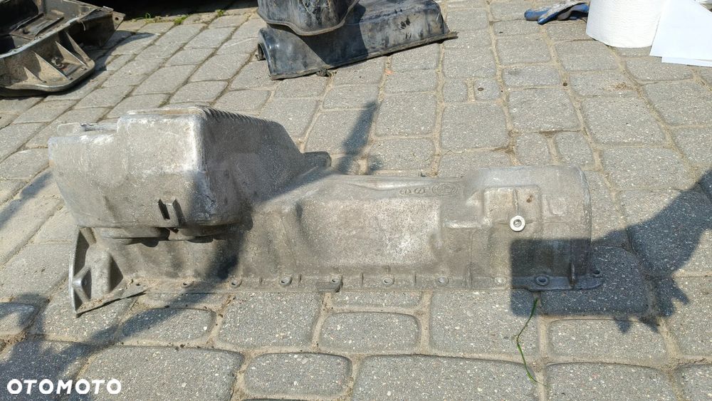 MISKA OLEJOWA BMW E39 2.0 2.3 2.8 I M52 1 VANOS 1748754 - 2