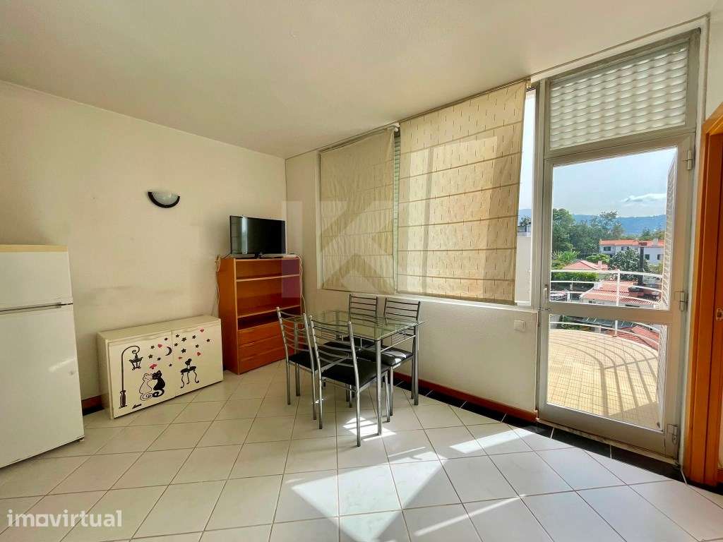 Apartamento T0 - Estrada Monumental, São Martinho, Funchal - Grande imagem: 3/19
