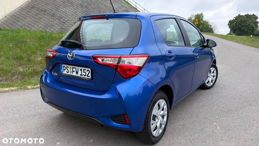 Toyota Yaris 1.0 VVT-i - 2