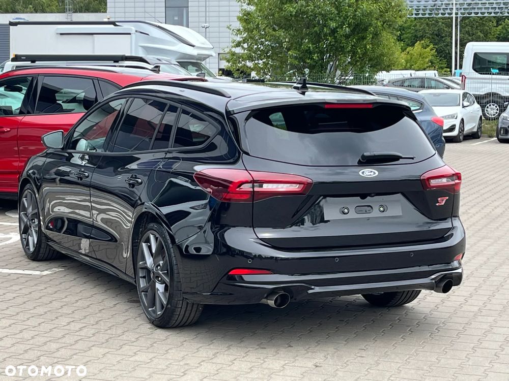 Ford Focus 2.3 EcoBoost ST X - 8