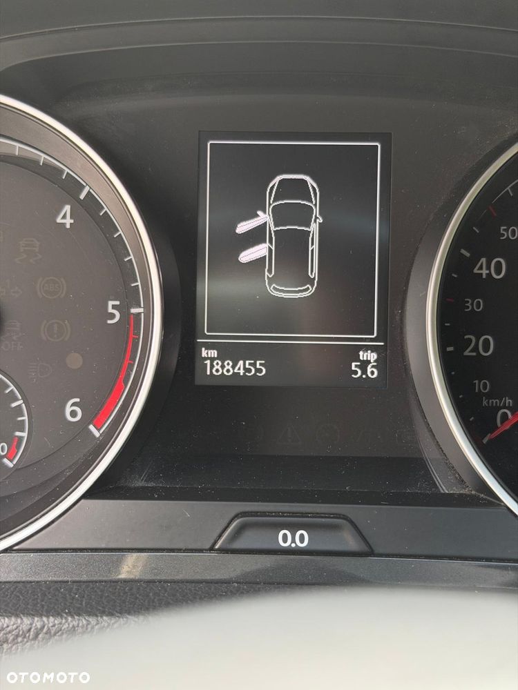 Volkswagen Golf - 7