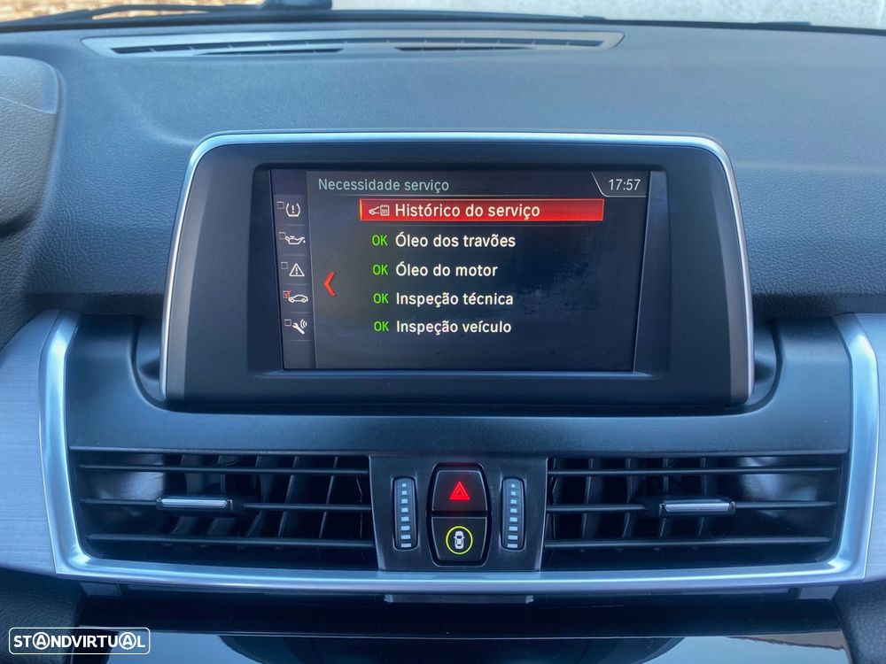 BMW 216 Active Tourer d Line Sport Auto - 32