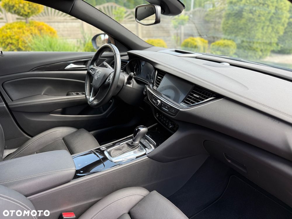 Opel Insignia 2.0 T Business Edition S&S - 28
