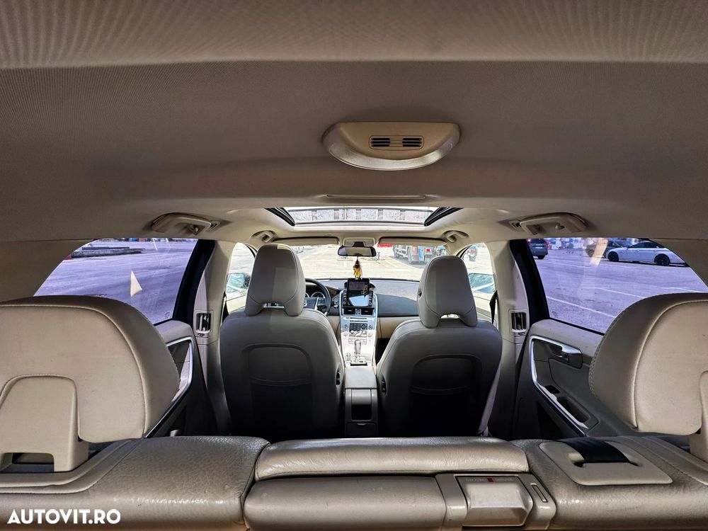 Volvo XC 60 - 23