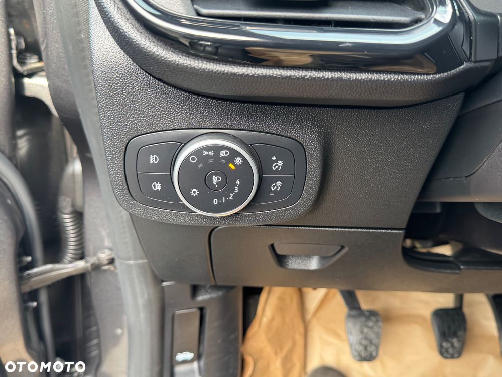 Ford Fiesta - 20