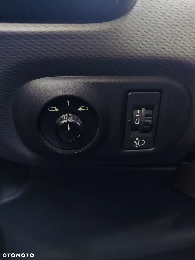 Citroën C4 Cactus PureTech 82 Feel - 26