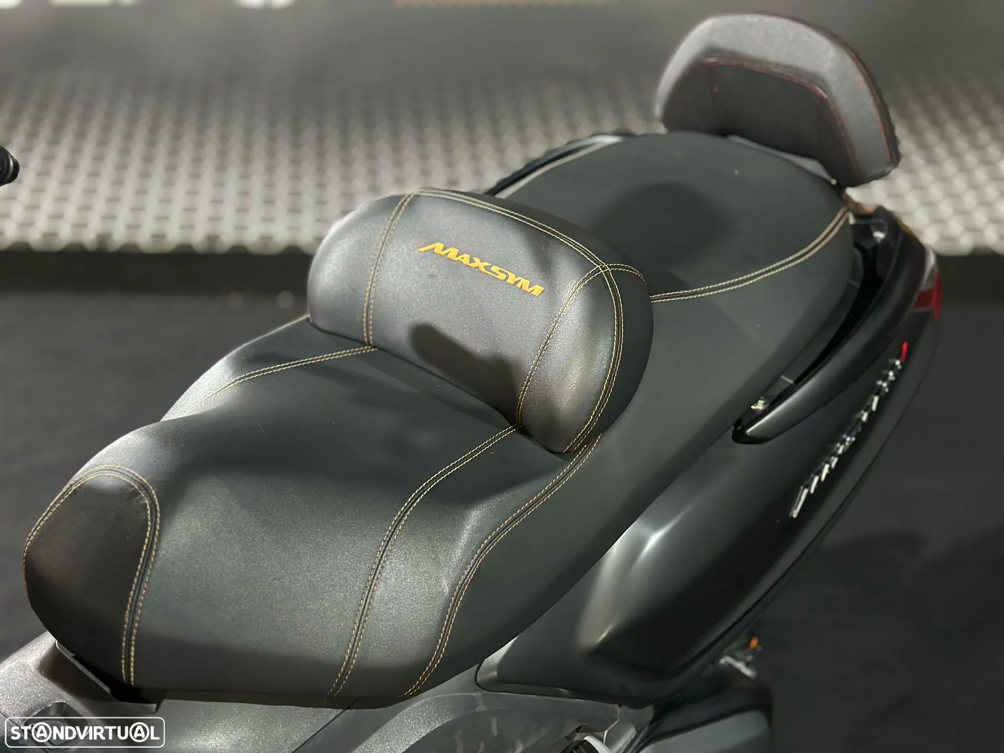 Sym MAXSYM - 10