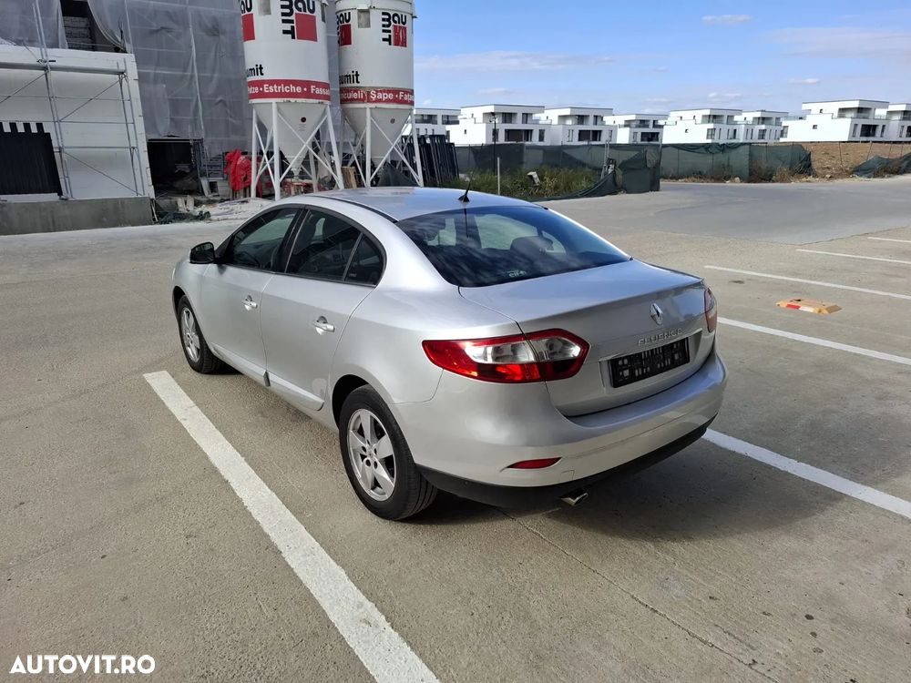 Renault Fluence 1.5dCi Dynamique EDC - 6