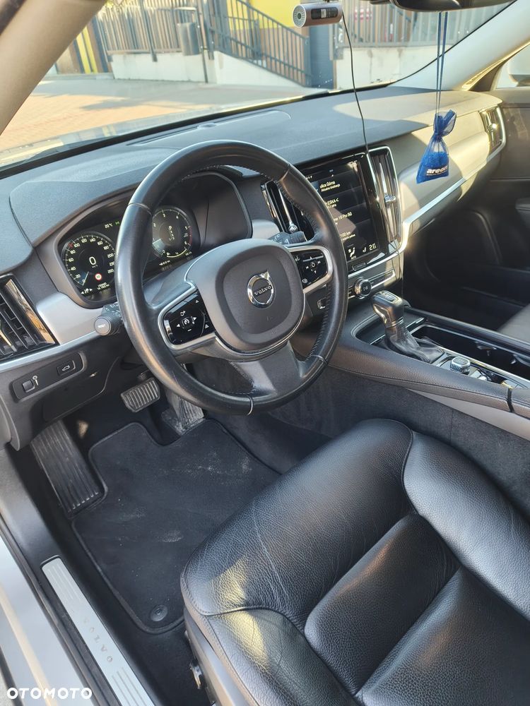 Volvo V90 - 24