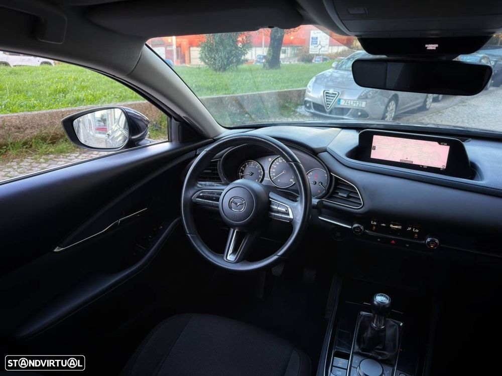 Mazda CX-30 2.0 e-Skyactiv-G Exclusive-line - 25