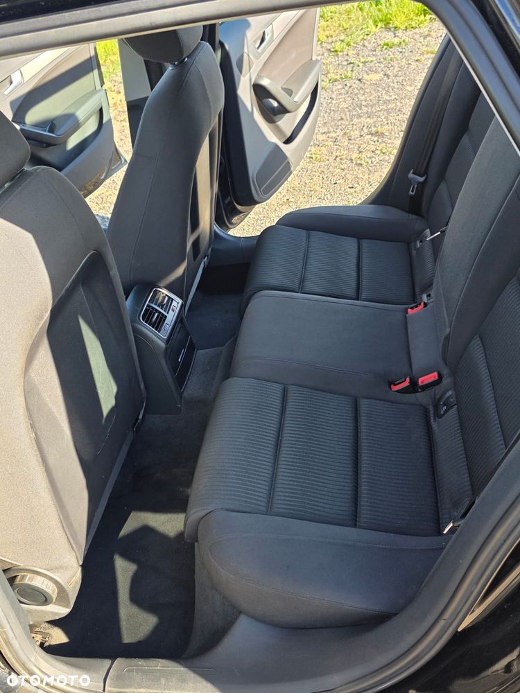Audi A4 Avant 2.0 TDI - 12