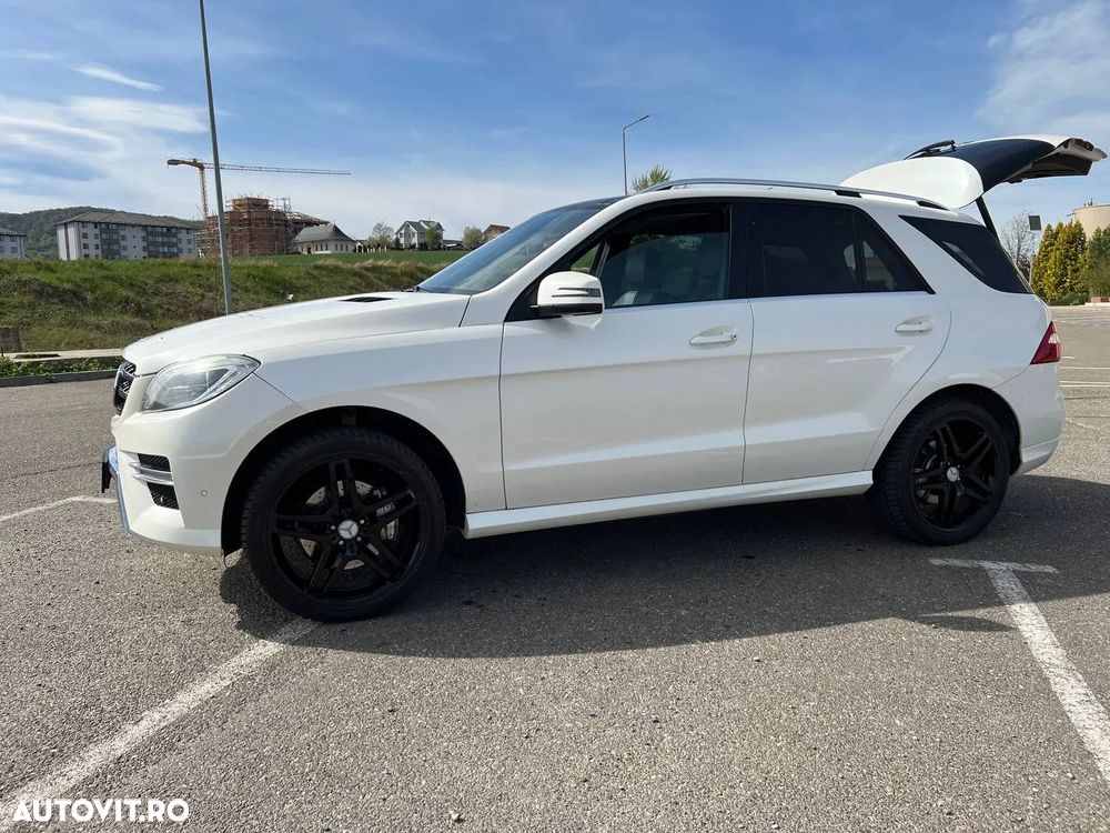 Mercedes-Benz ML 350 BlueTec 4MATIC Aut - 2