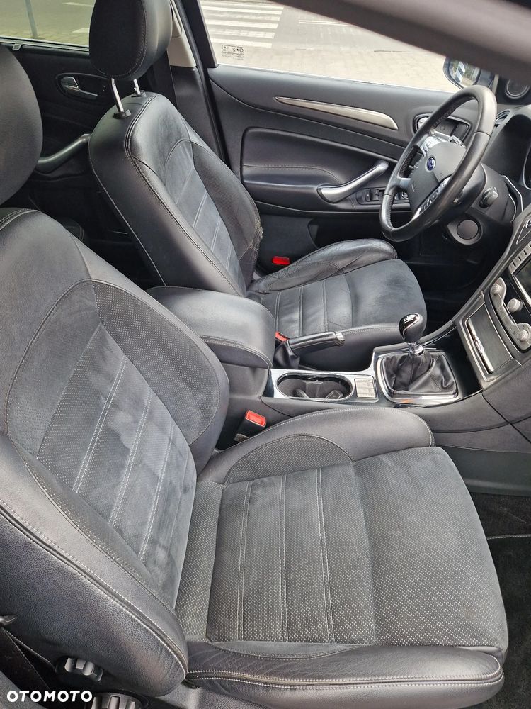 Ford Mondeo 2.0 TDCi Titanium X - 11