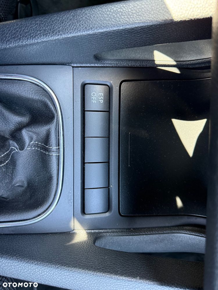 Volkswagen Scirocco 1.4 TSI Edition - 22