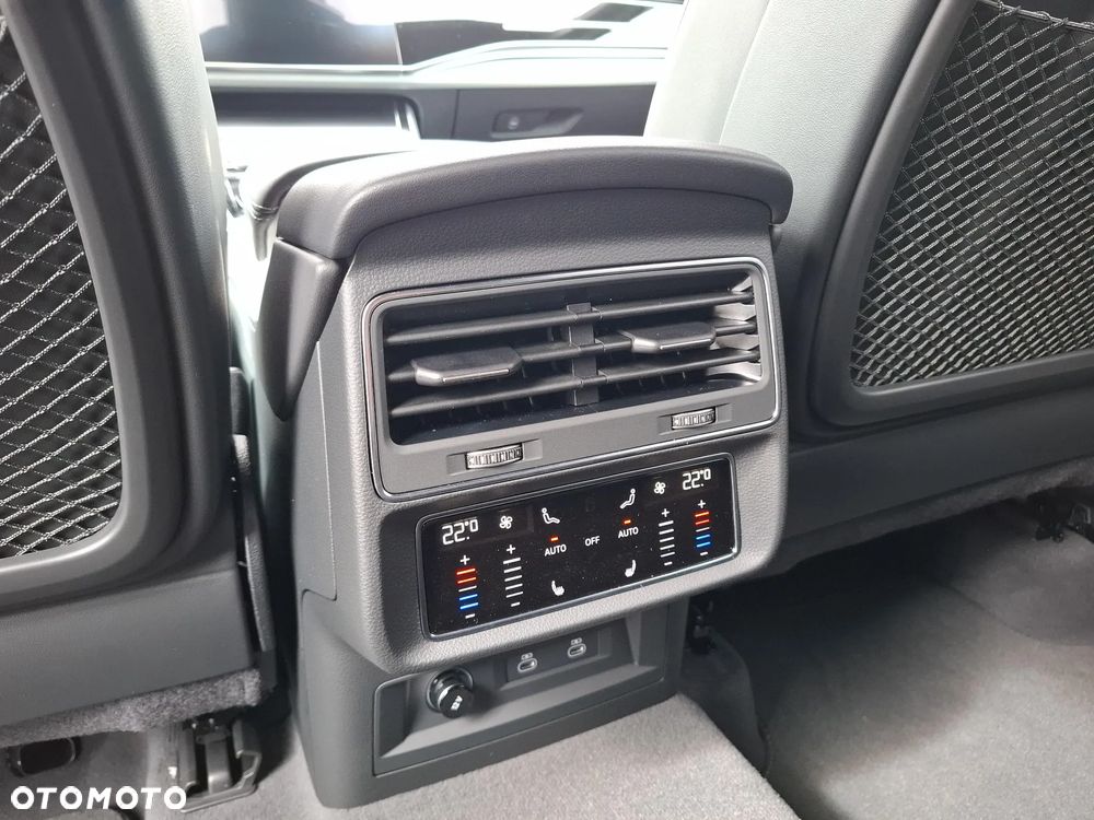 Audi SQ7 - 18