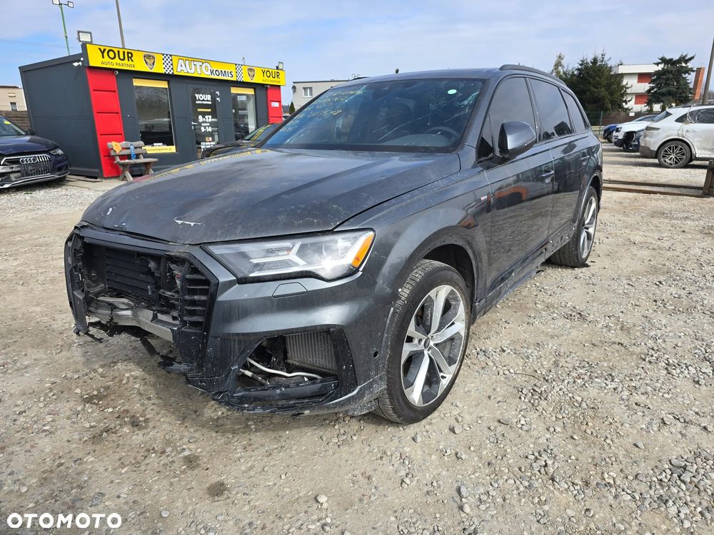 Audi Q7 - 2