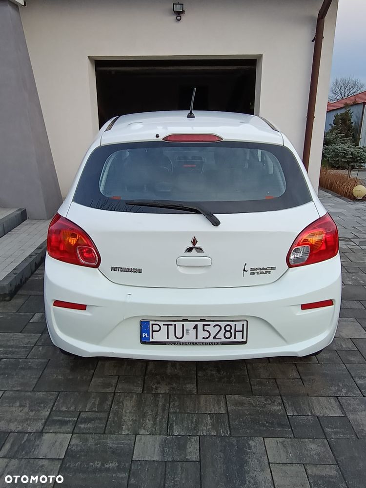 Mitsubishi Space Star - 5