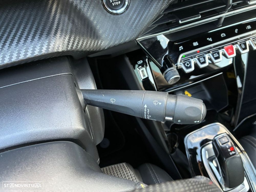 Peugeot e-208 50 kWh GT Line - 17