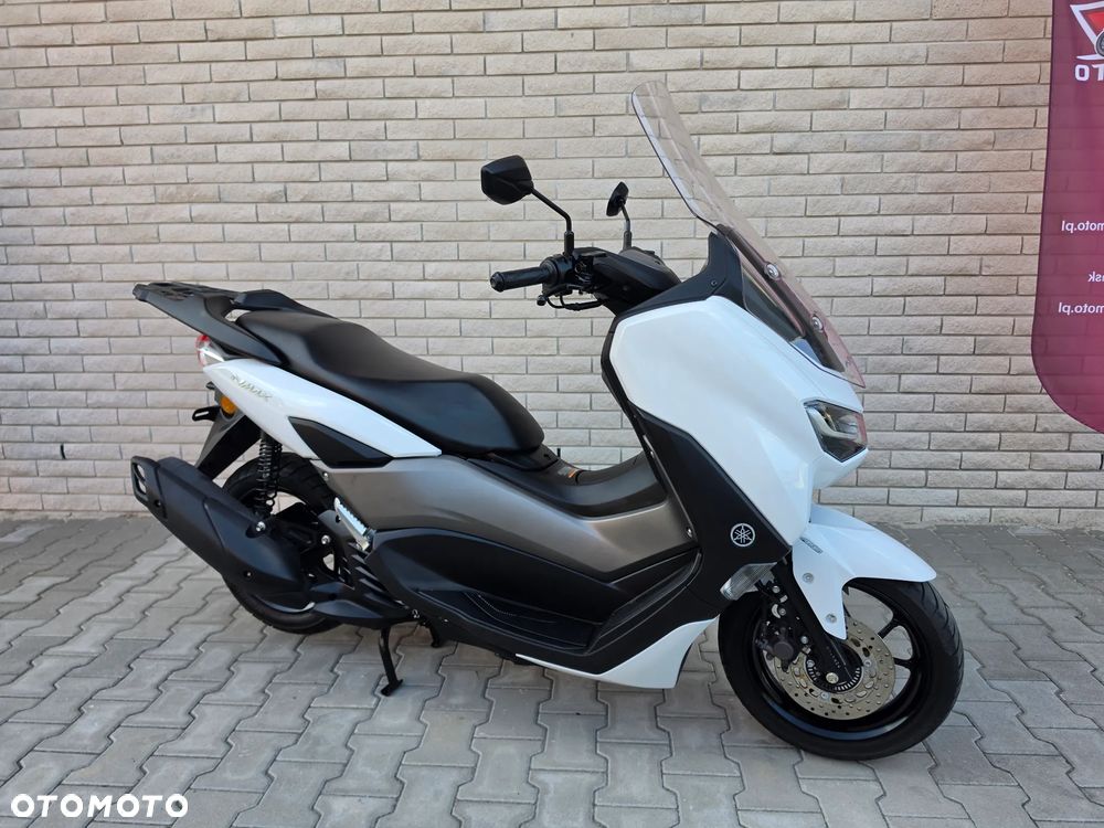 Yamaha NMAX - 12