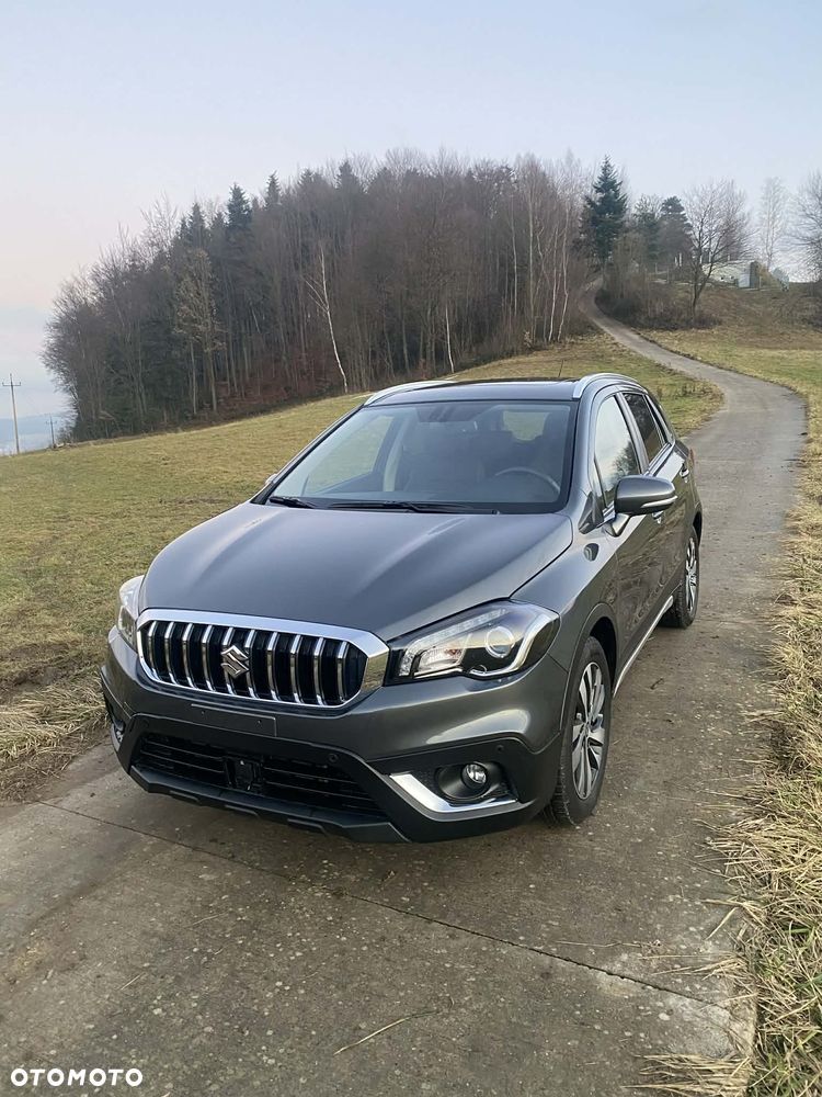 Suzuki SX4 S-Cross 1.4 T Elegance Sun 4WD