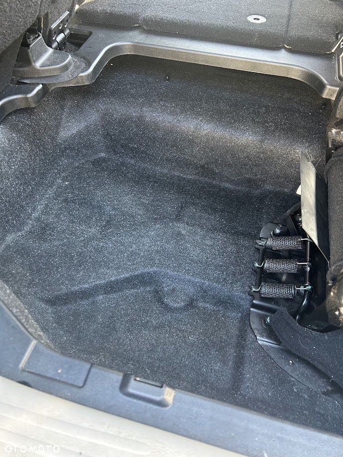 Chrysler Pacifica - 22