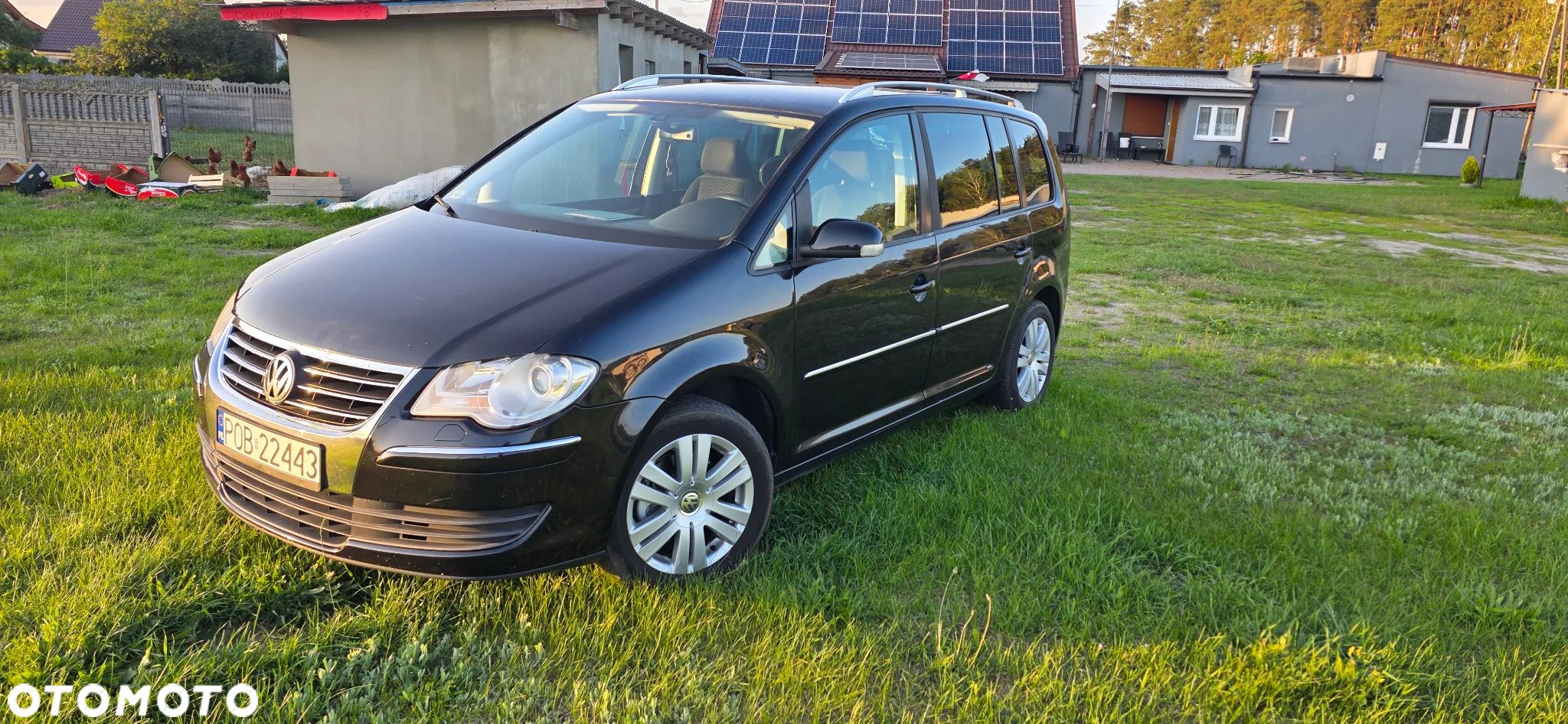 Volkswagen Touran 2.0 TDI Highline DSG - 1