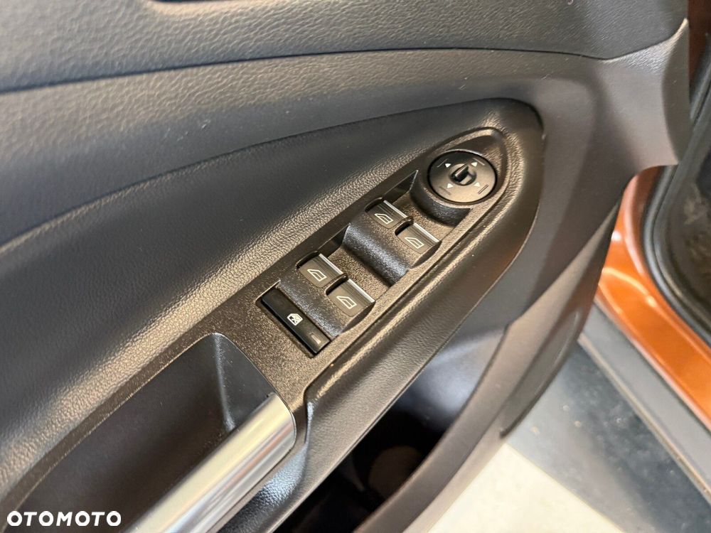 Ford Escape - 19
