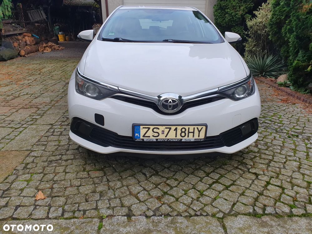 Toyota Auris 1.33 VVT-i Active - 3