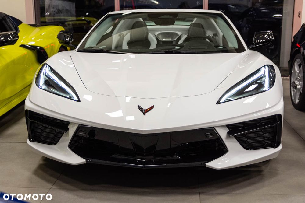 Chevrolet Corvette - 5