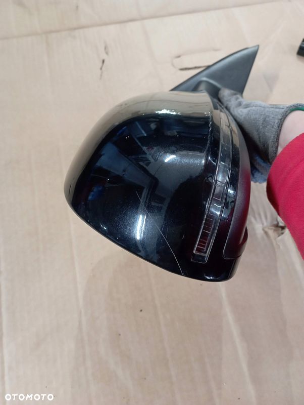 AUDI Q3 LUSTERKO PRAWE 6 PIN EUROPA - 5