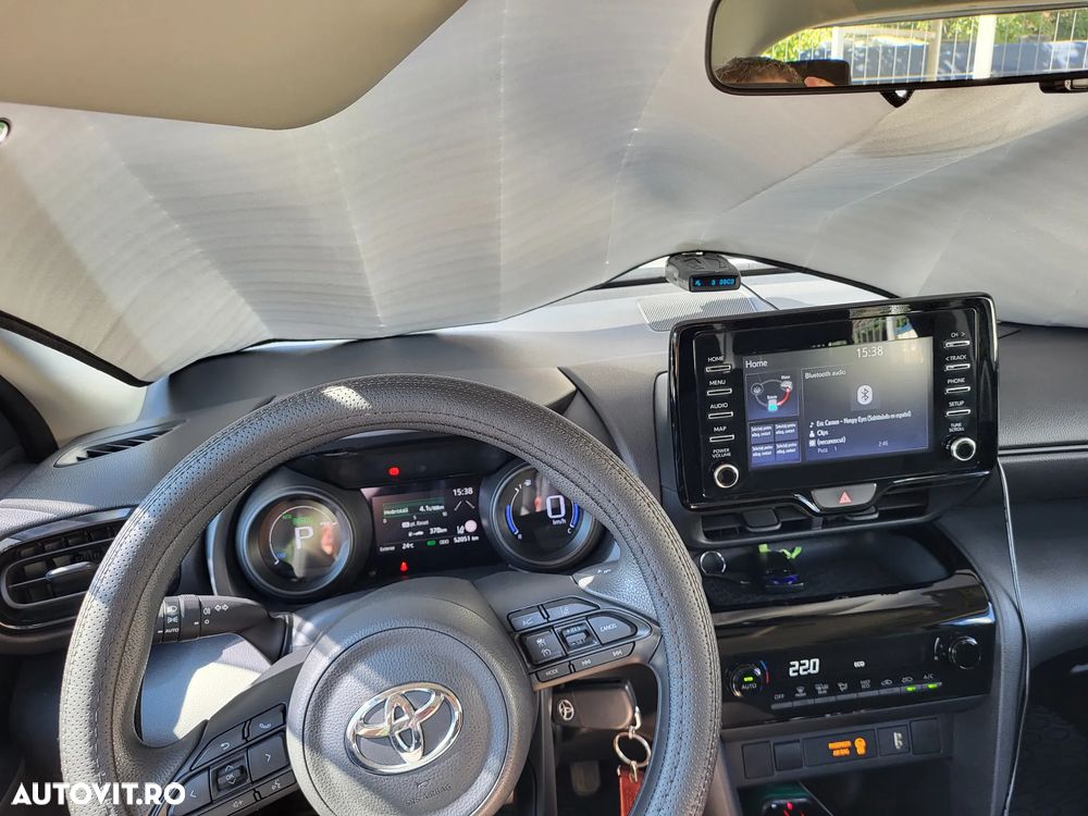 Toyota Yaris Cross 1.5 VVT-i HSD 116 4x4 HEV Dynamic - 10