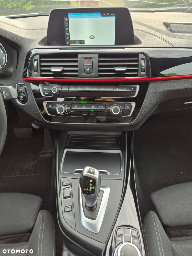 BMW Seria 1 118i - 21