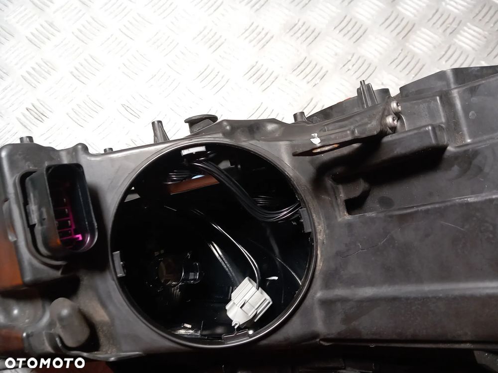 VW GOLF VI LAMPA REFLEKTOR LEWA PRZEDNIA LEWY PRZÓD XENON LED USZKODZONA - 10