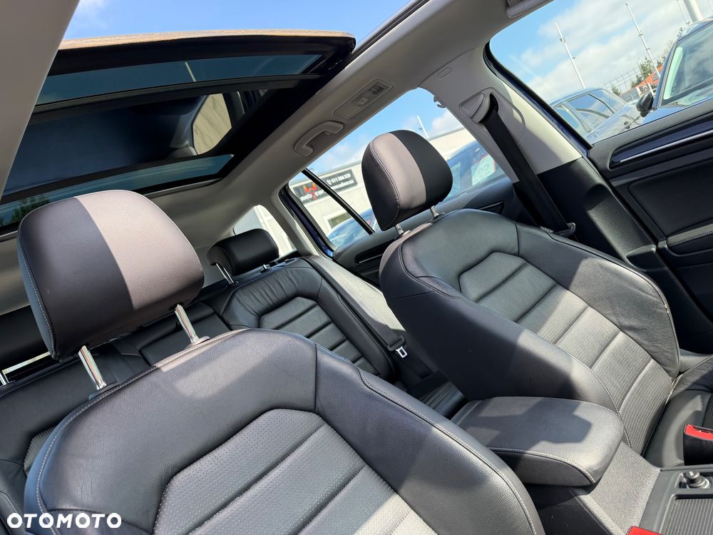 Volkswagen Golf - 15