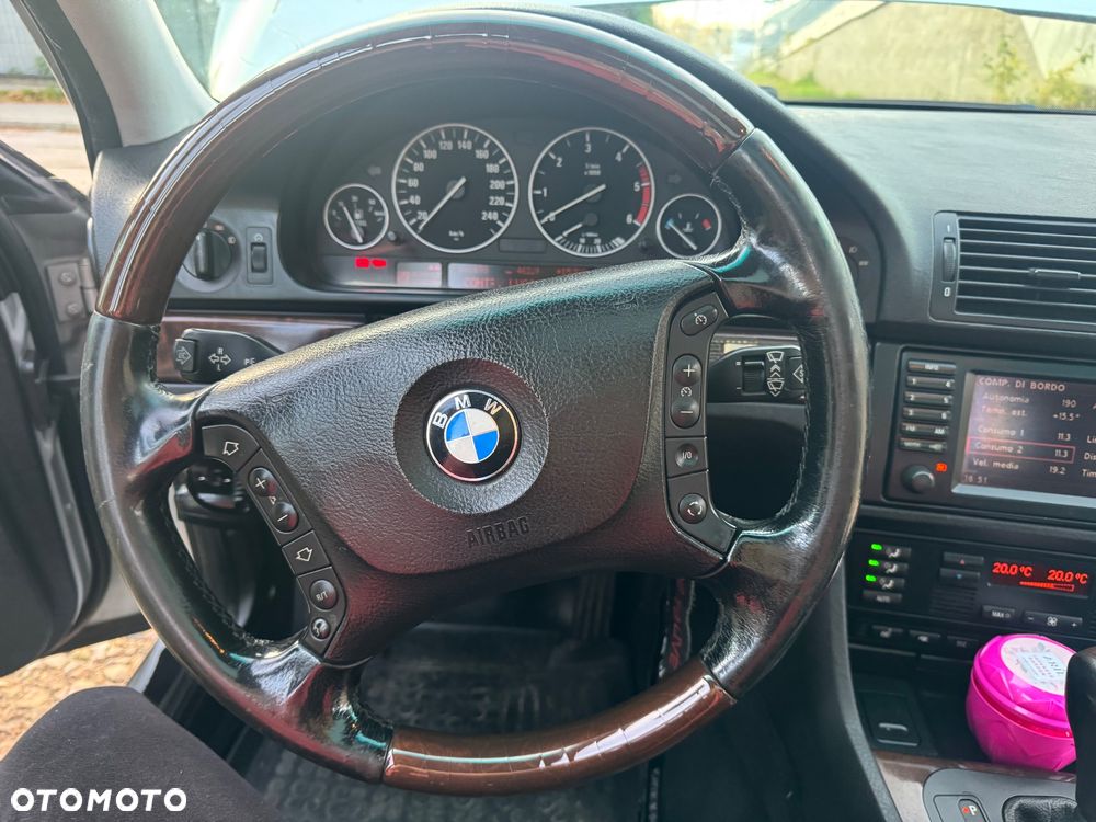 BMW Seria 5 - 17