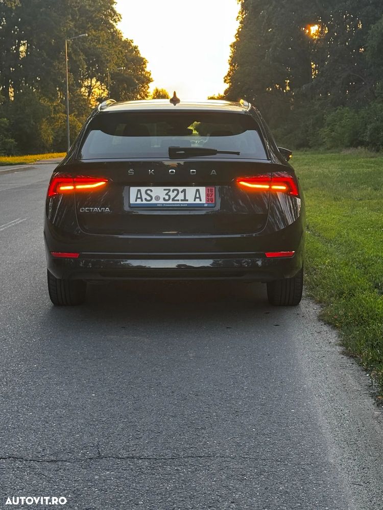 Skoda Octavia 2.0 TDI DSG Style - 26