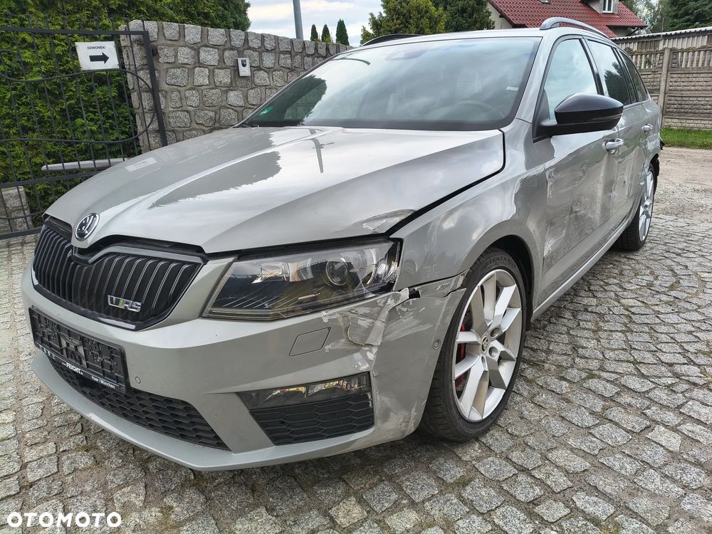 Skoda Octavia 2.0 TSI DSG RS 230 - 38
