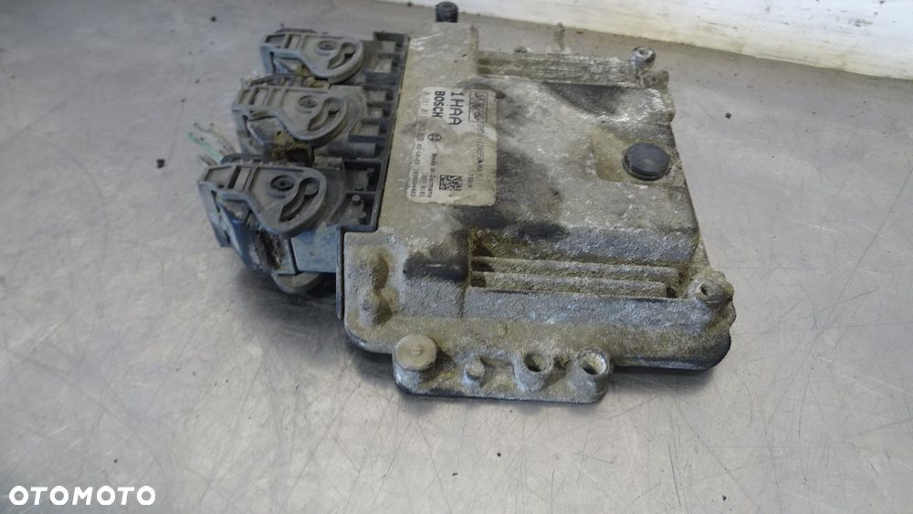 KOMPUTER SILNIKA FORD FOCUS C-MAX 1.6 3M51-12A650-MA - 4