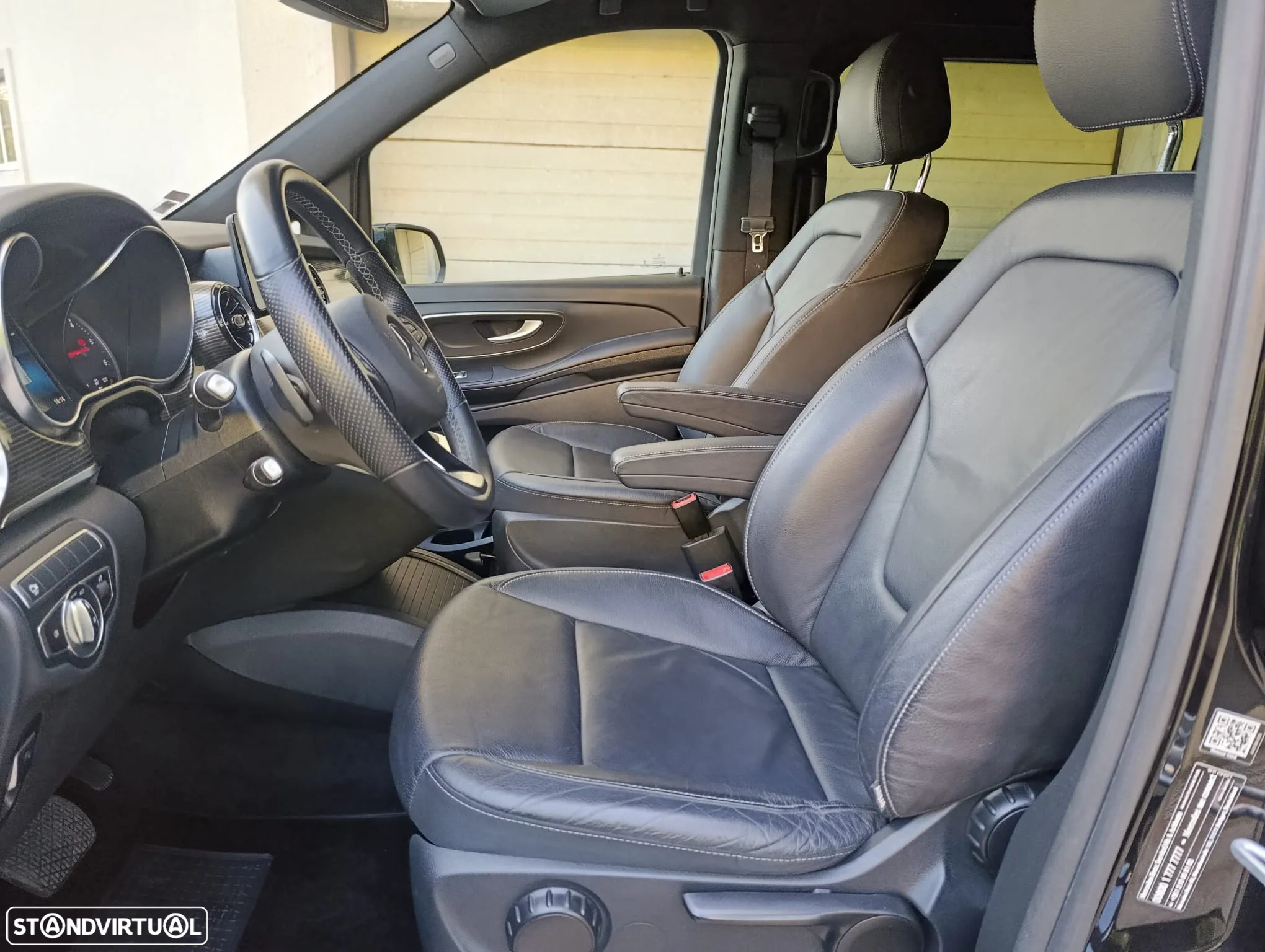 Mercedes-Benz V 250 d Exclusive - 24