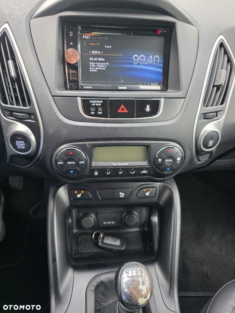 Hyundai ix35 2.0 CRDi Premium 4WD - 21