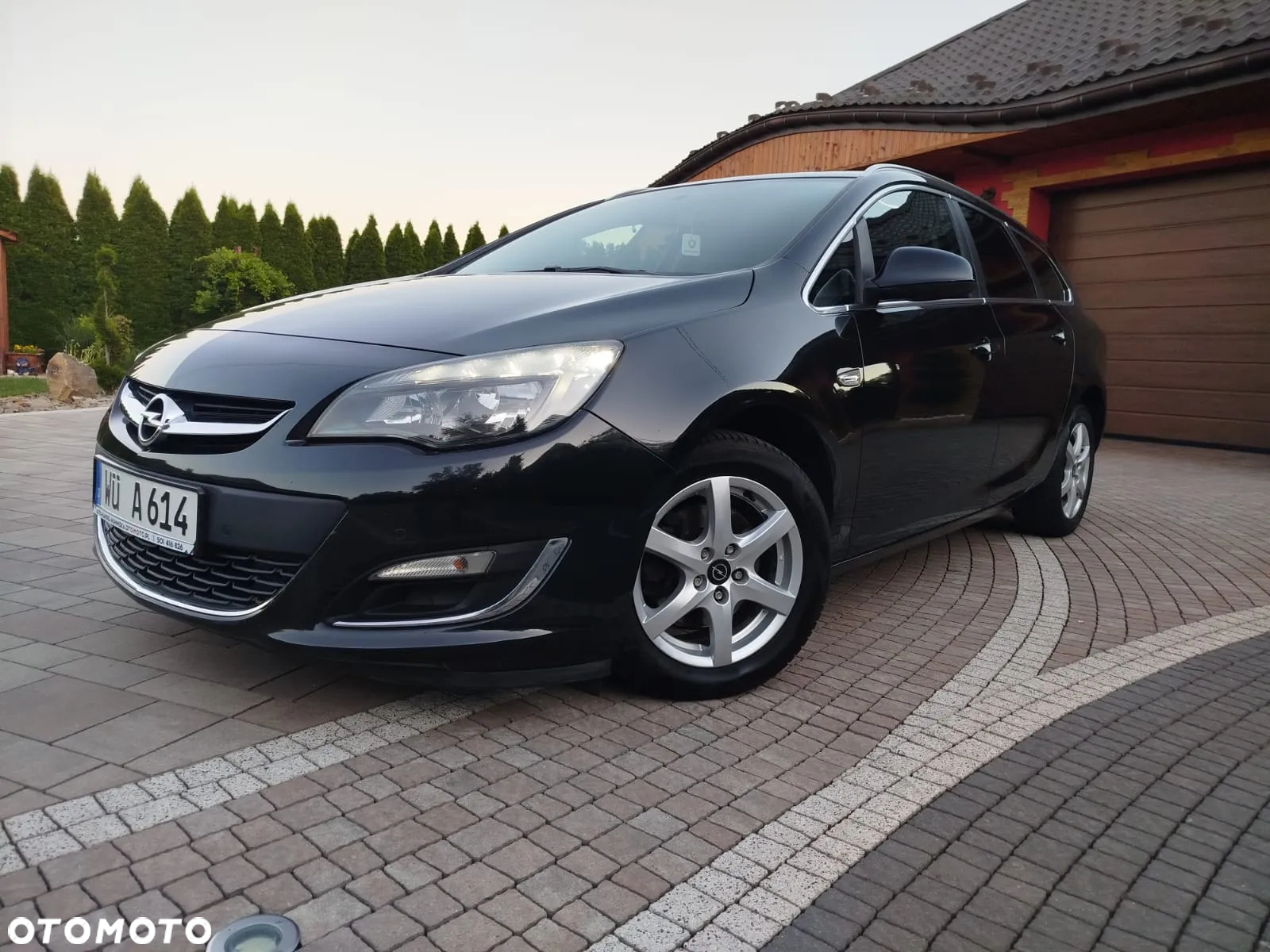 Opel Astra 1.7 CDTI DPF Active - 8