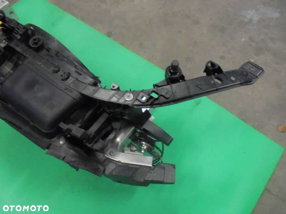 MERCEDES A KLASA A35 AMG 2,0 T W177 PAS PRZEDNI KOMPLET CHLODNIC - 5